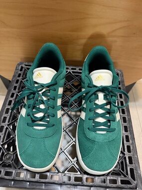 adidas Men’s Green Suede Campus Retro Tennis Sneakers with White Stripes